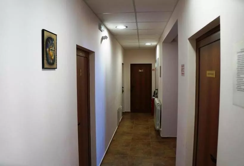 هتل Family Complex Krisbo