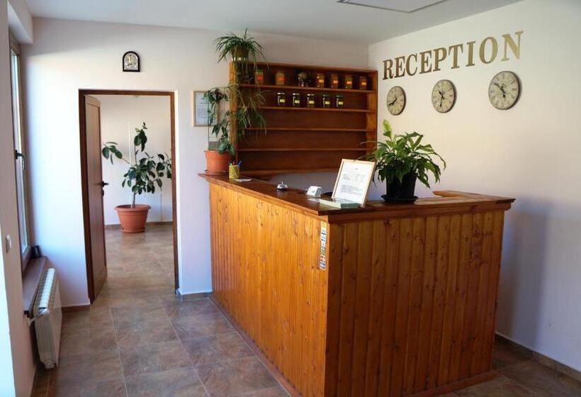 فندق Family Complex Krisbo