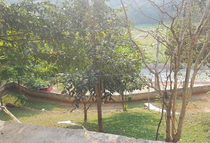 בית מלון כפרי Villa 61