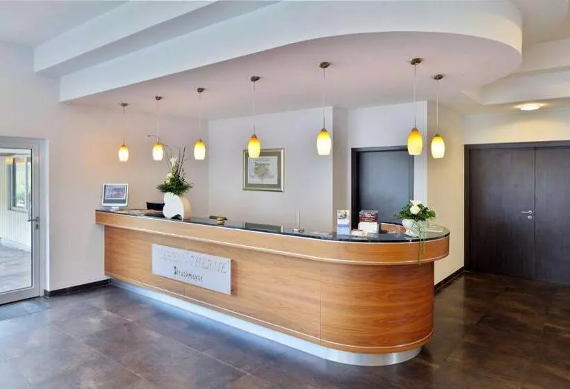 Hotelli Wiehen Therme