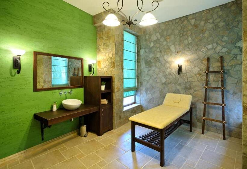 Midalidare Hotel & Spa