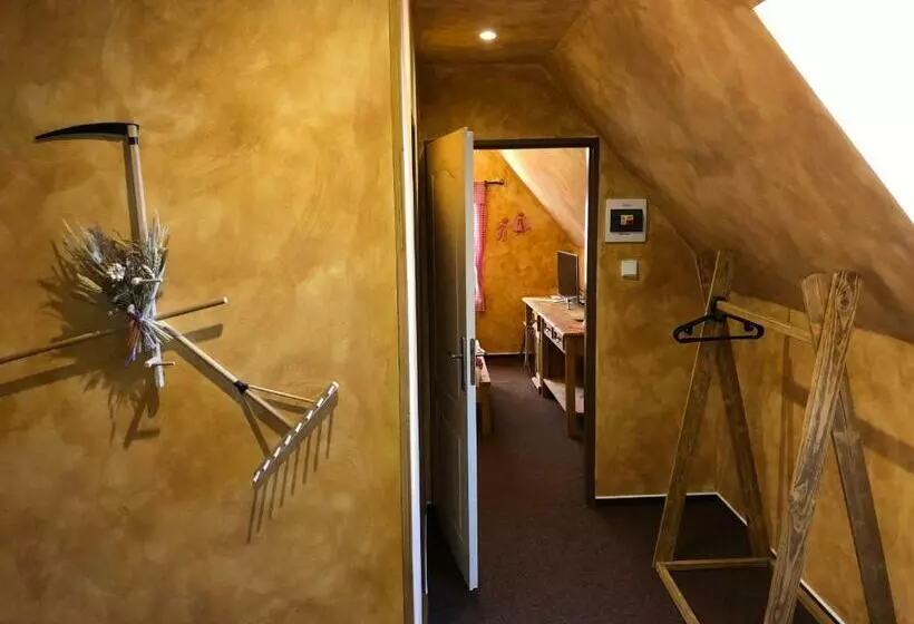 Majatalo Areal Salas