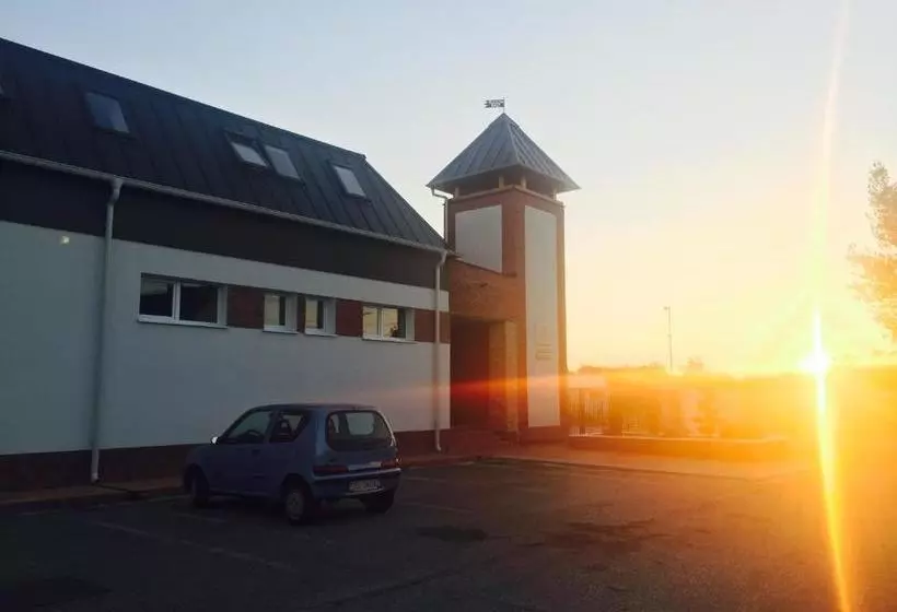 Majatalo Guest House Hodus