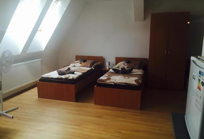 펜션 Guest House Hodus