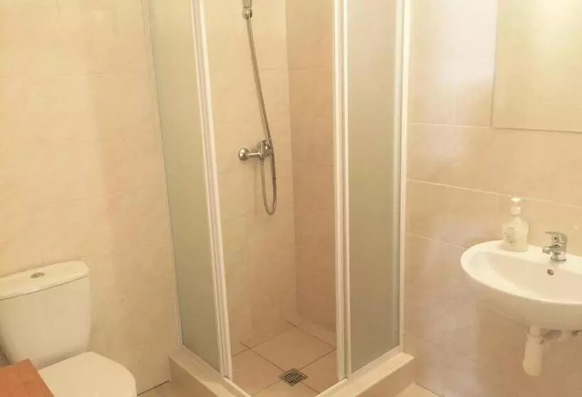 Majatalo Guest House Hodus