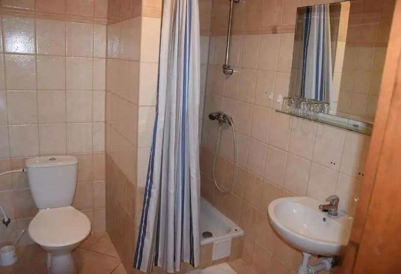 Majatalo Penzión Vínny Dom