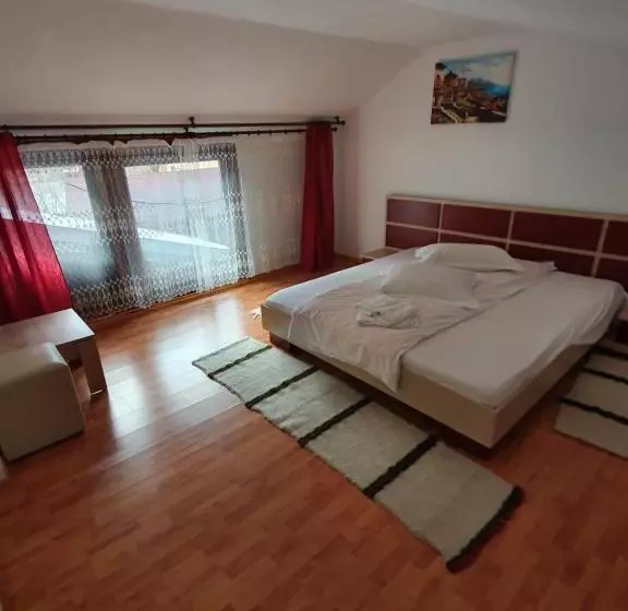 Pensiune Agroturistică Casa Alex