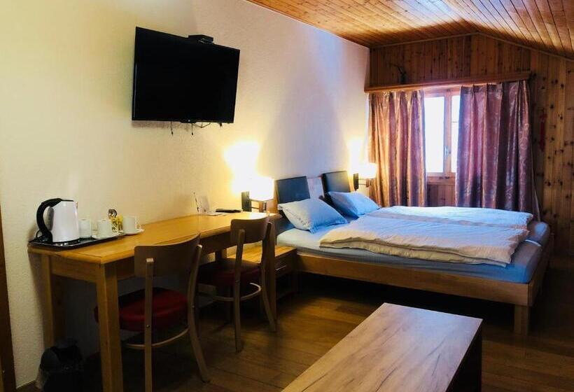 Qi Lin Hotel Restaurant