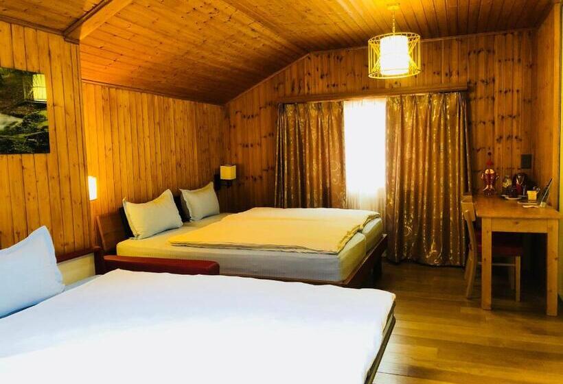 Qi Lin Hotel Restaurant