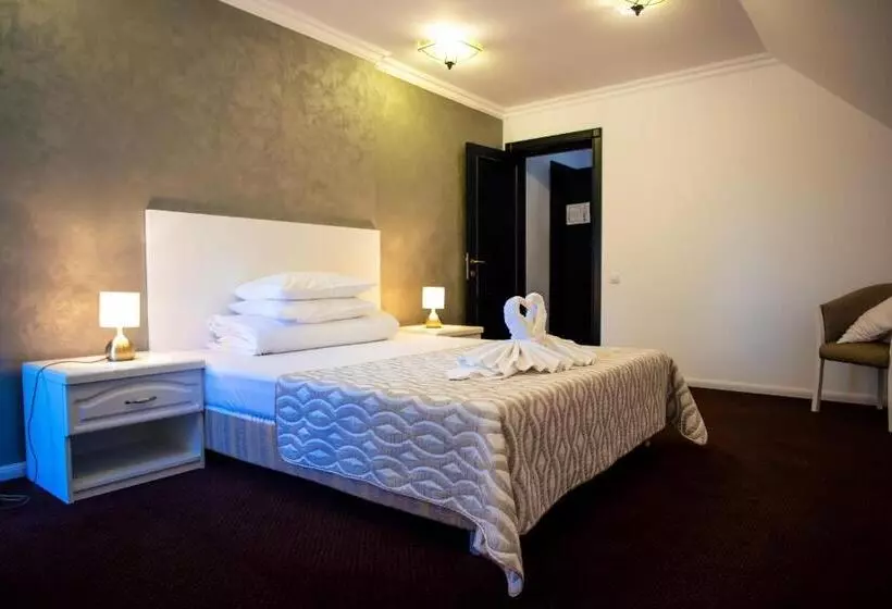 Lomakeskus Complex Turistic Comoara Bucovinei