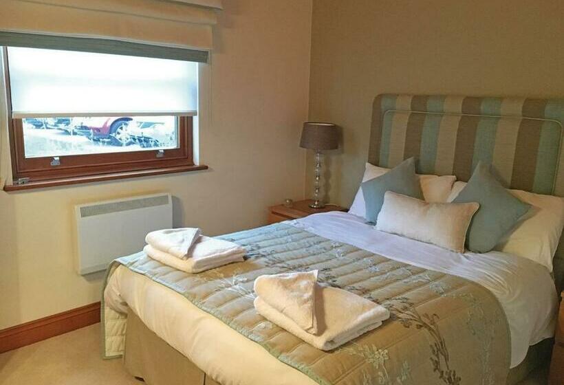 渡假胜地  Old Nene Golf And Country Club