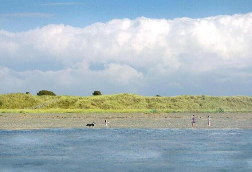 אתר נופש Rowanbank Caravan Park