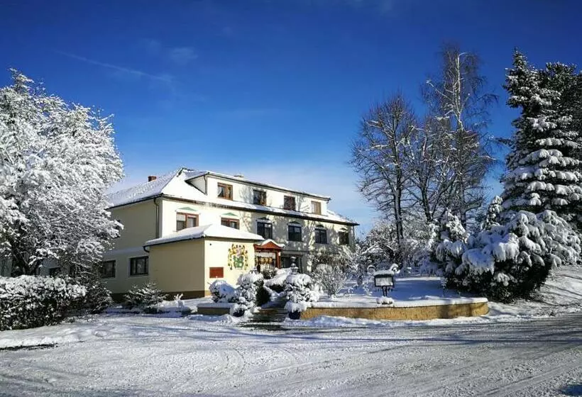 ユースホステル Gasthof Pitterle   Denkenhof