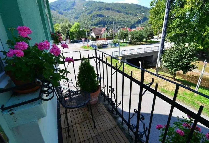 Baronka Bed & Breakfast & Bistrot