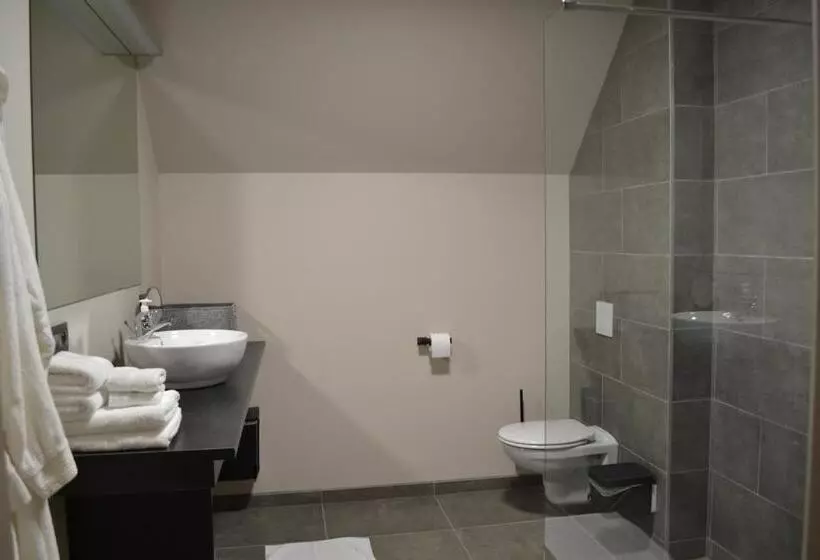 B&b Allegambe's Goed