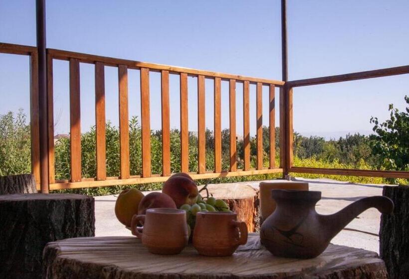 B&b Sunrise House Aygavan