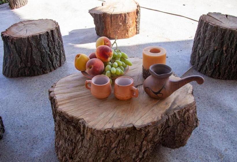 B&b Sunrise House Aygavan