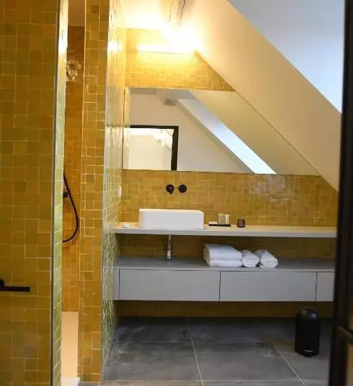 Aamiaismajoitus (B&B) Ask Lily