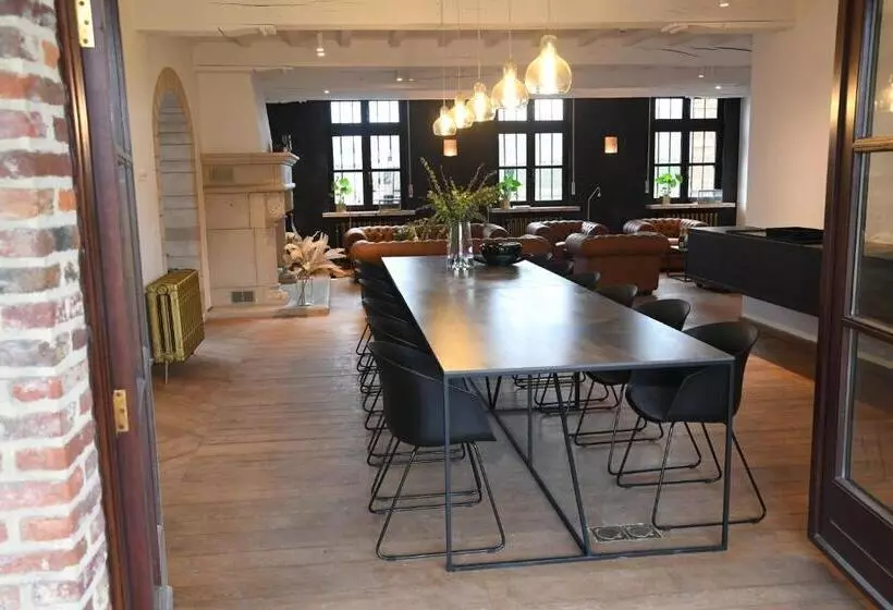 Aamiaismajoitus (B&B) Ask Lily