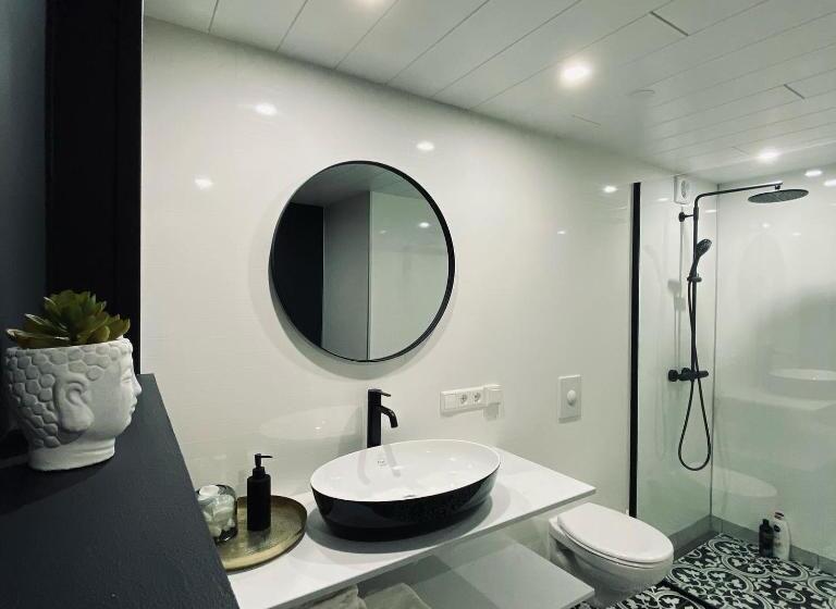 تختخواب و صبحانه Guesthouse Stekkaból