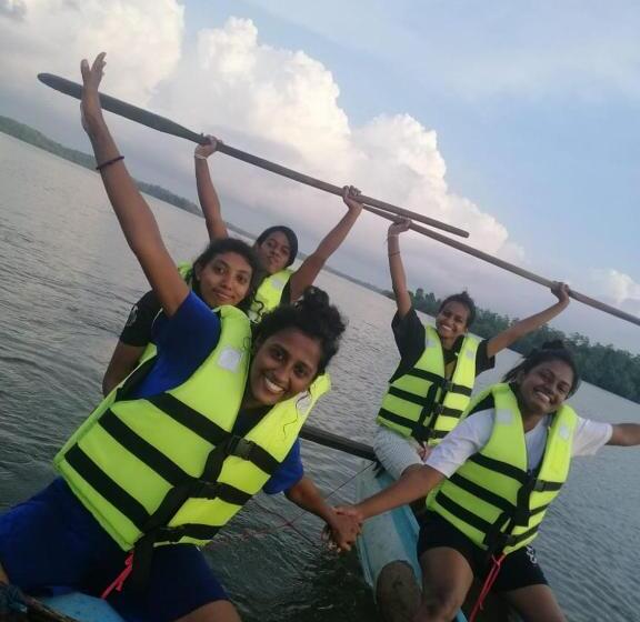 Aamiaismajoitus (B&B) Lake Villa