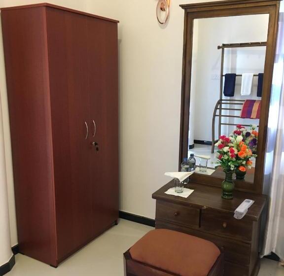 Aamiaismajoitus (B&B) Lake Villa