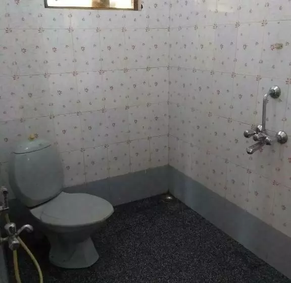 Cozywoods Hill Resort