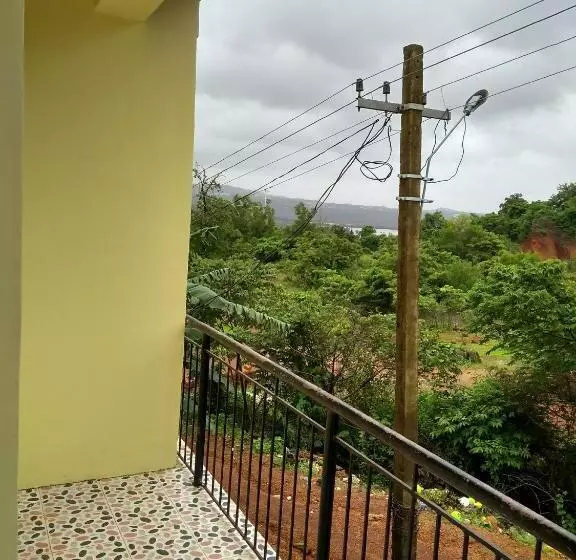 Cozywoods Hill Resort