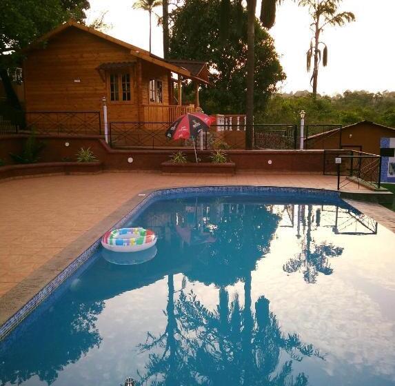 Cozywoods Hill Resort