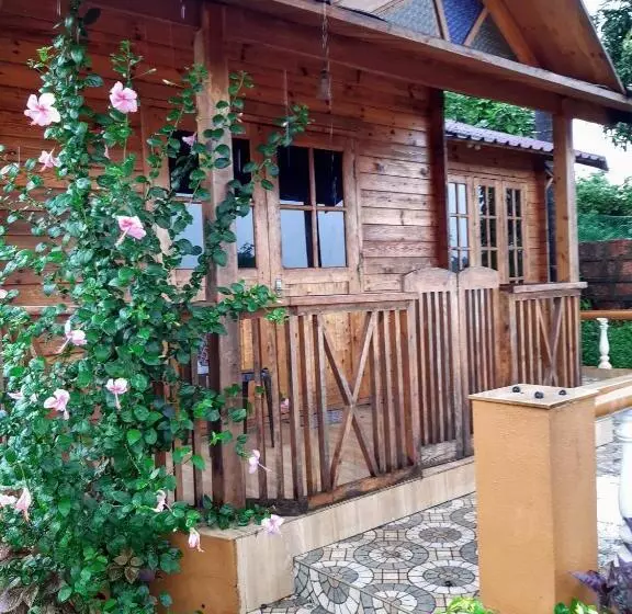 Cozywoods Hill Resort