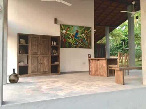 فندق Ambarella Lodge   Katunayake