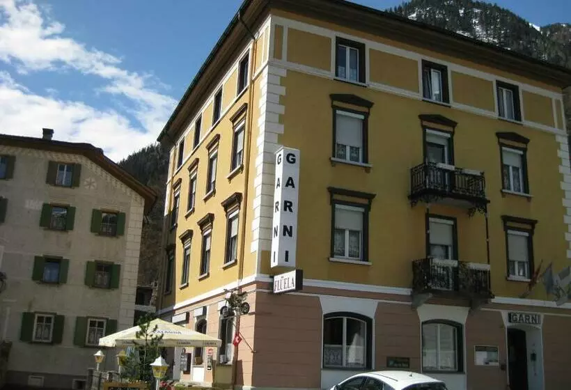 Hotelli Garni Fluela Susch