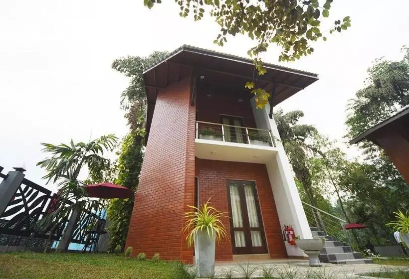 هتل Lavenro Garden