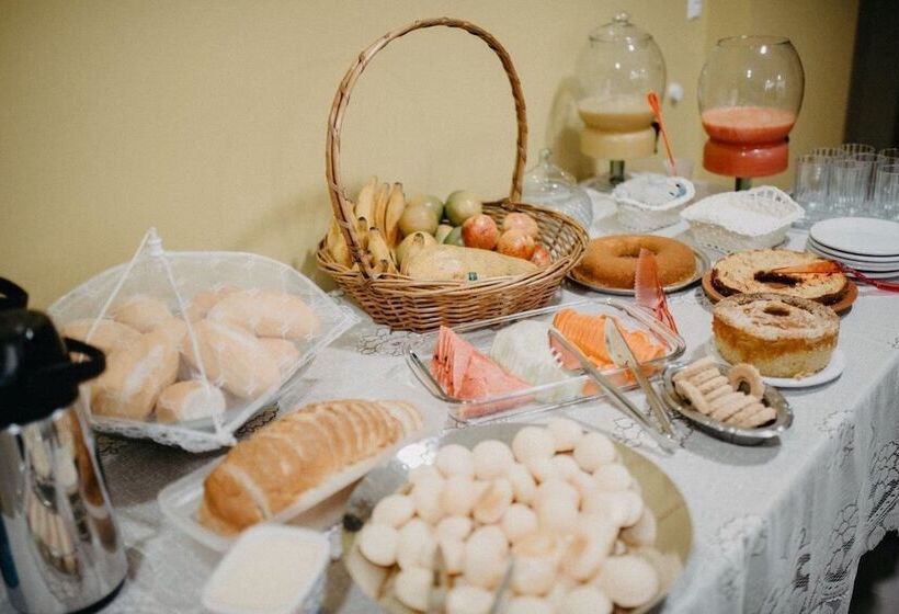 בית מלון כפרי Orla Palace