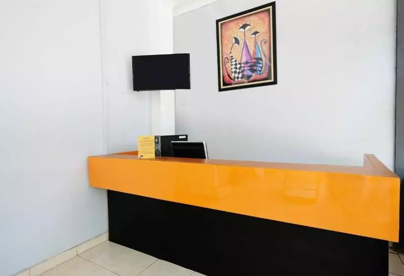 Hotelli Spot On 2355 Kendal Residence