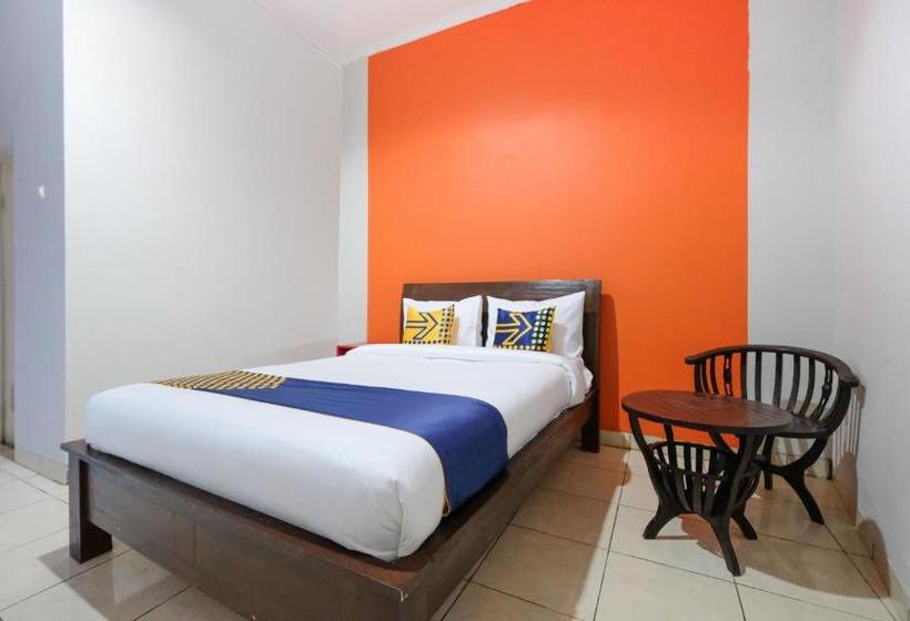 Otel Spot On 2355 Kendal Residence