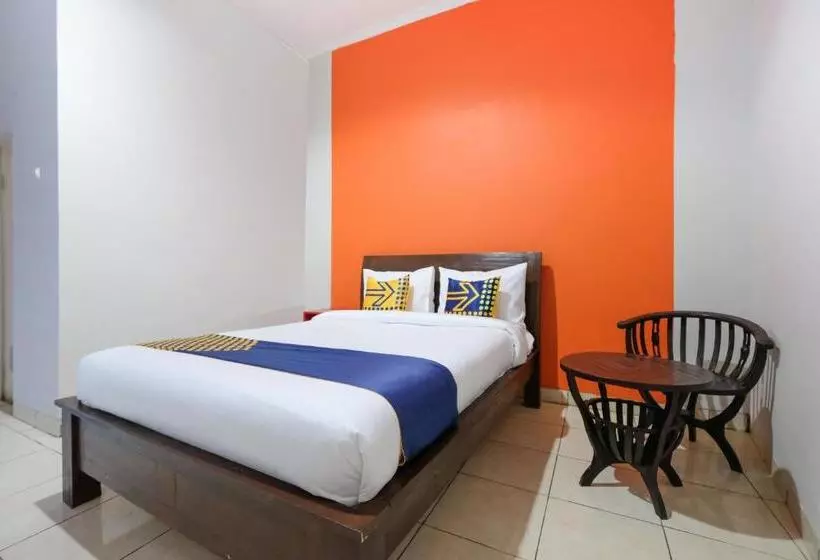 Hotelli Spot On 2355 Kendal Residence