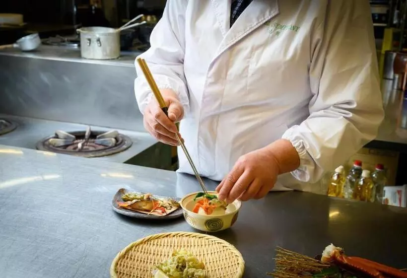 Hotelli Symphony Sagae Onsen