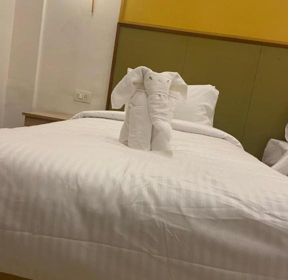 Kenth Hari Resort Dhaulpur By Shrigo Hotels