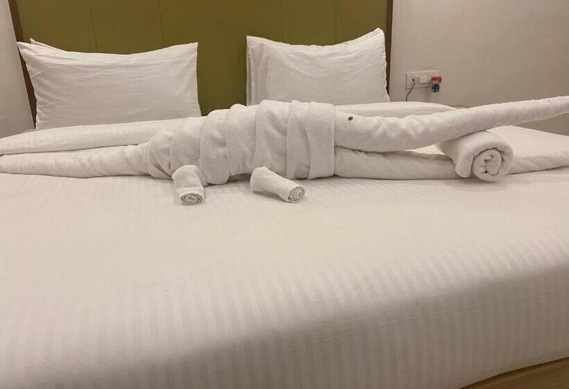 Kenth Hari Resort Dhaulpur By Shrigo Hotels