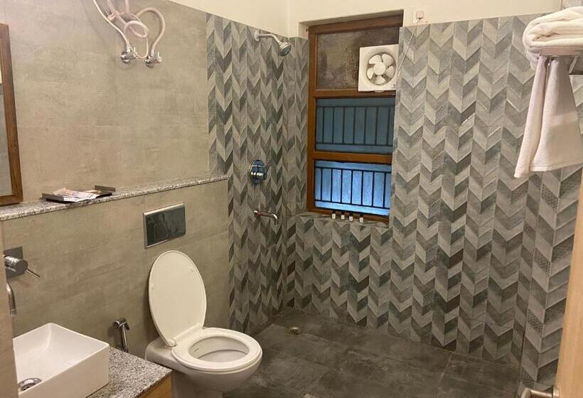 Kenth Hari Resort Dhaulpur By Shrigo Hotels