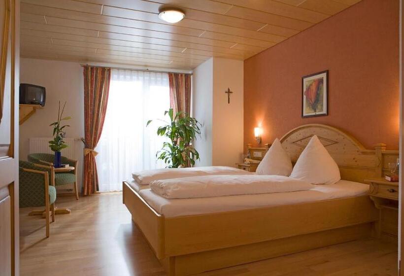 펜션 Gasthof Zur Burg