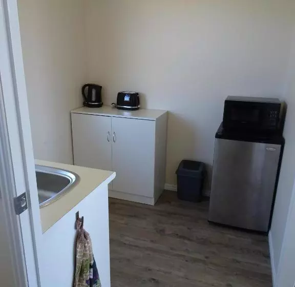 Aamiaismajoitus (B&B) Redgate Country Cottages