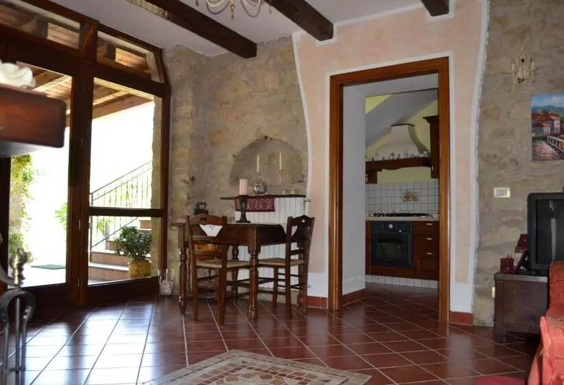 Aamiaismajoitus (B&B) La Casa Di Lidia