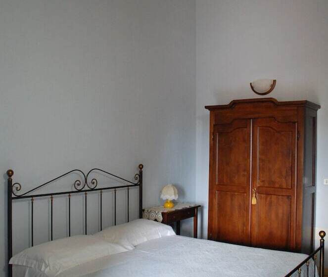 ベッドアンドブレックファースト Sa Crannaccia