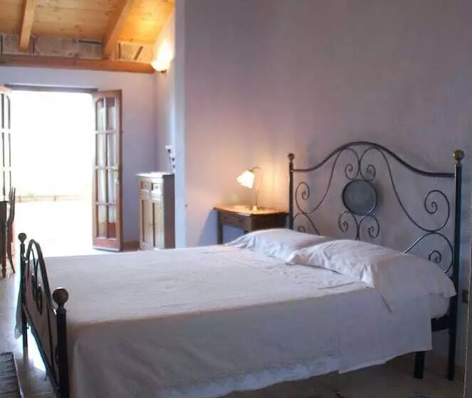 ベッドアンドブレックファースト Sa Crannaccia