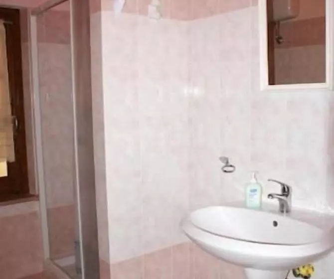 ベッドアンドブレックファースト Sa Crannaccia