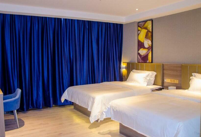 Hotel 7days Premium Yunfu Yunan Branch