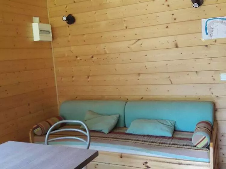 Hotelli Camping Le Ceytrou