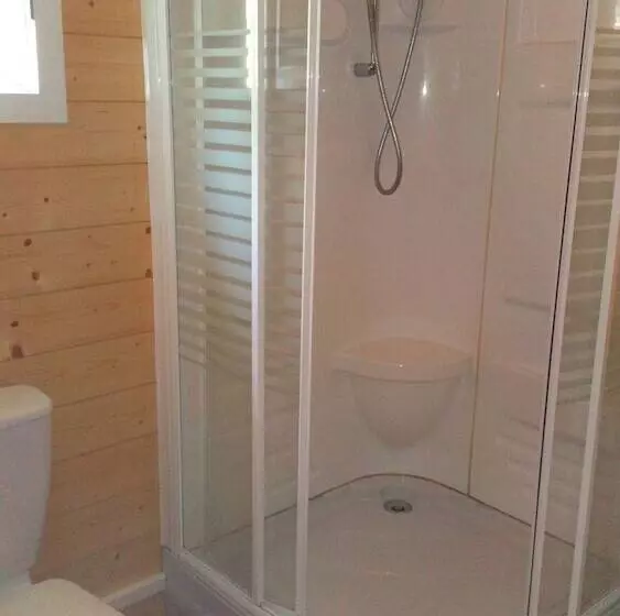 Hotelli Camping Le Ceytrou